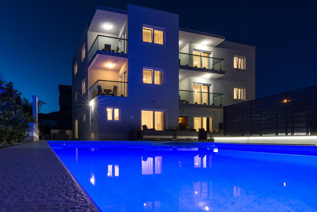 Guest House Petra Trogir Exterior foto