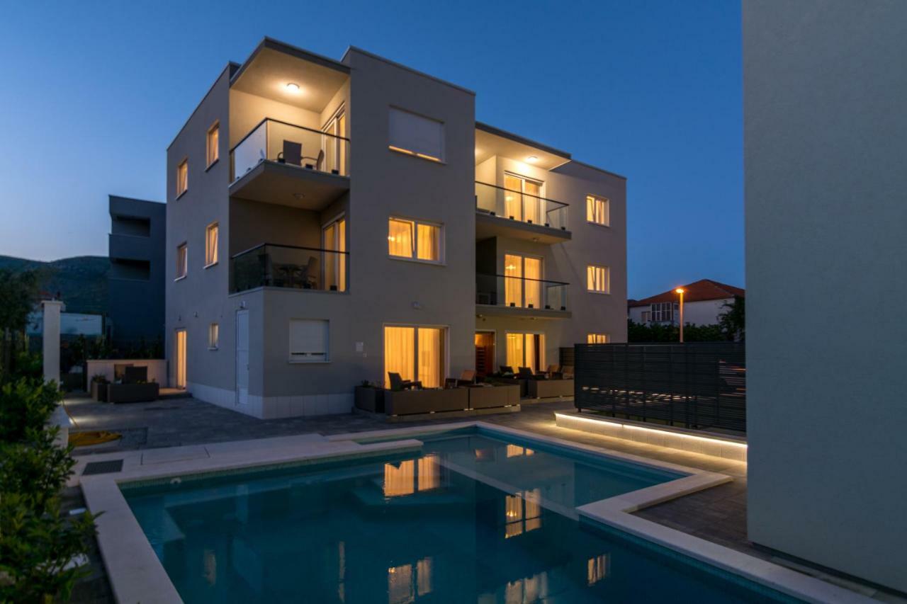 Guest House Petra Trogir Exterior foto